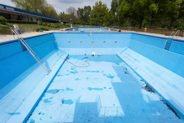 Best Water damage restoration near me  in Medford, NY